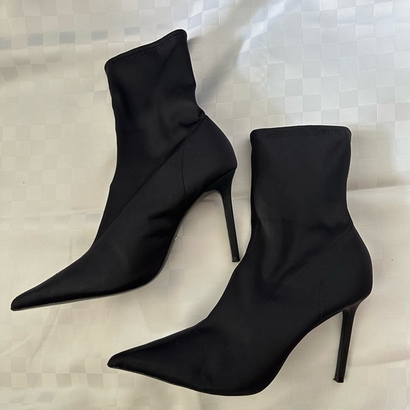 ZARA Ankle Boots - Picture 7 of 8
